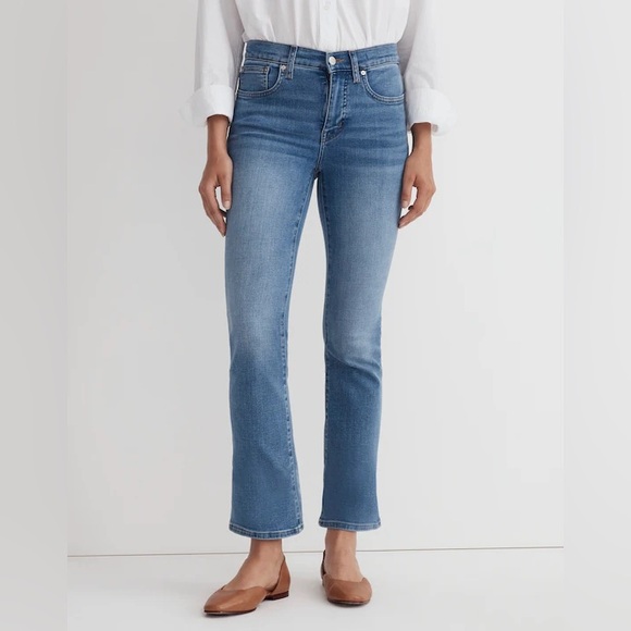 Madewell Denim - Madewell Mid Rise Kick Out Jeans